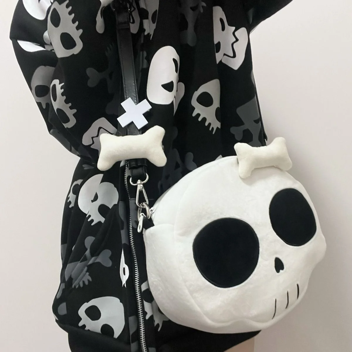 

Halloween Bag Skeleton Crossbody Bag Y2K Cartoon Kawaii Girl Cross Body Purse Women Handbags Cute Shoulder Bag Birthday Gift