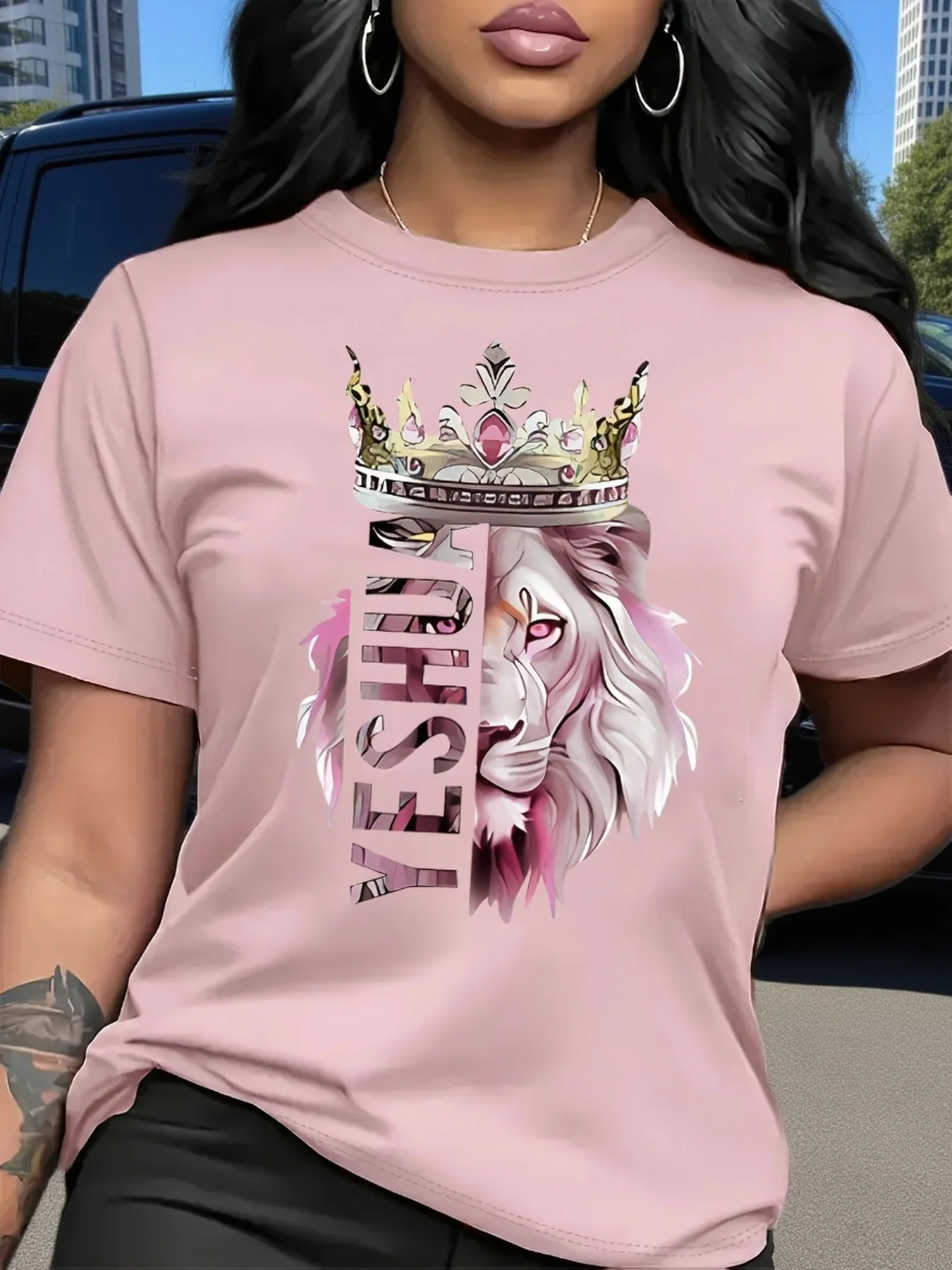 Women Crew Neck Short Sleeve T‑Shirt, Lion With Crown Art Graphic Printed Casual Tee
