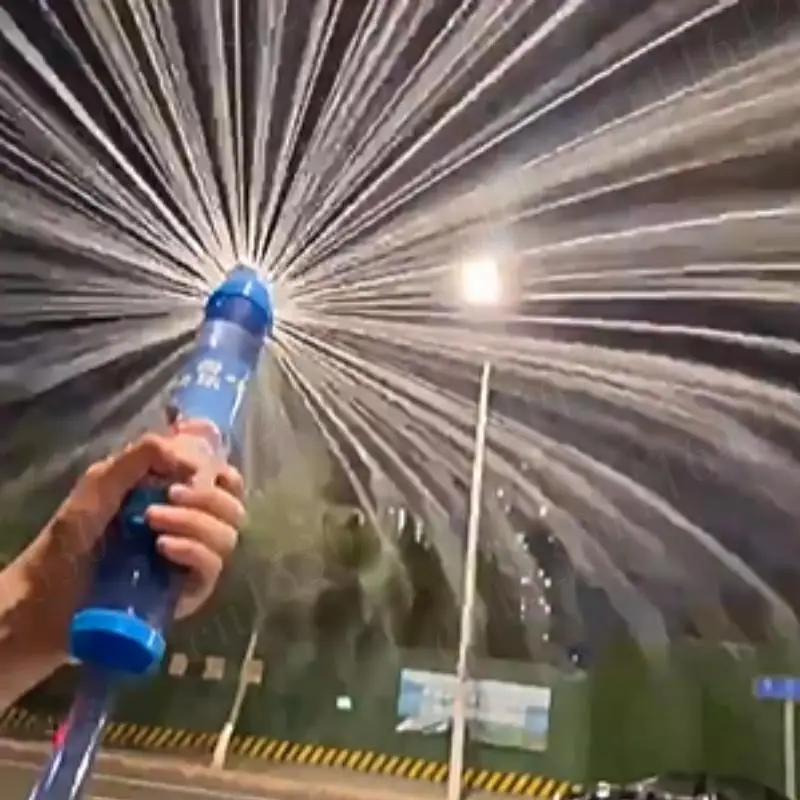 1-8 pezzi fuochi d'artificio pistole ad acqua giocattoli per bambini estraibili schizzi a pressione pistole ad acqua giocattoli sorpresa festa in piscina adulti giocattoli d'acqua
