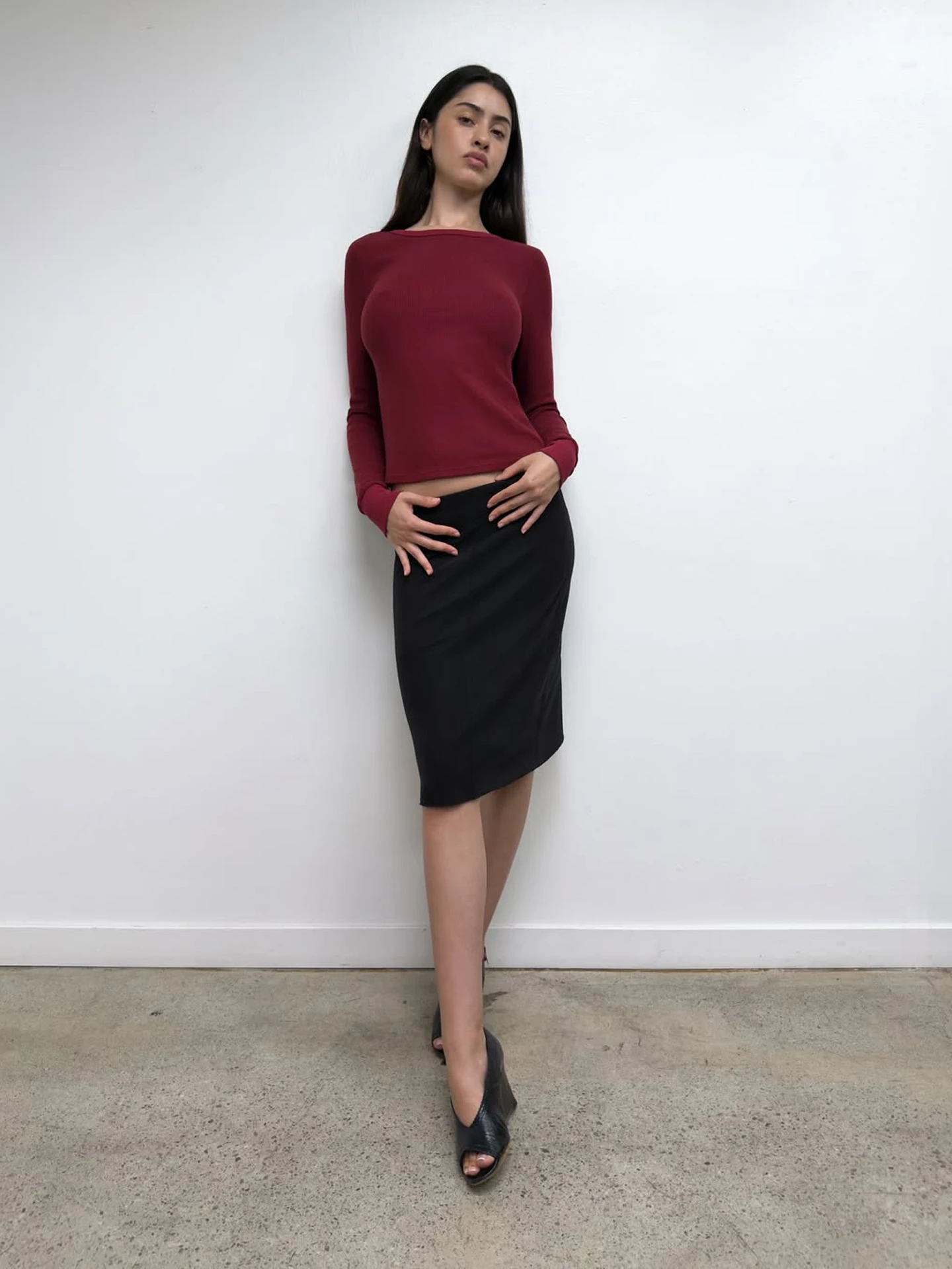Tank Black and White Solid Color Round Neck Waffle Texture Slim Fit Base Layer Top Dark Red Top with a Cinched Waist and Minimal