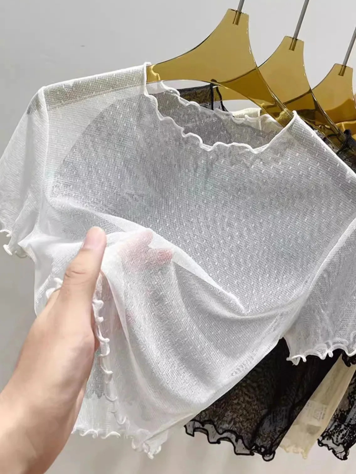 

Summer New Style Thin Mesh Lace Base Shirt Women's Short Sleeve Inner Wear Transparent Cover up T-Shirt Short Length Design
