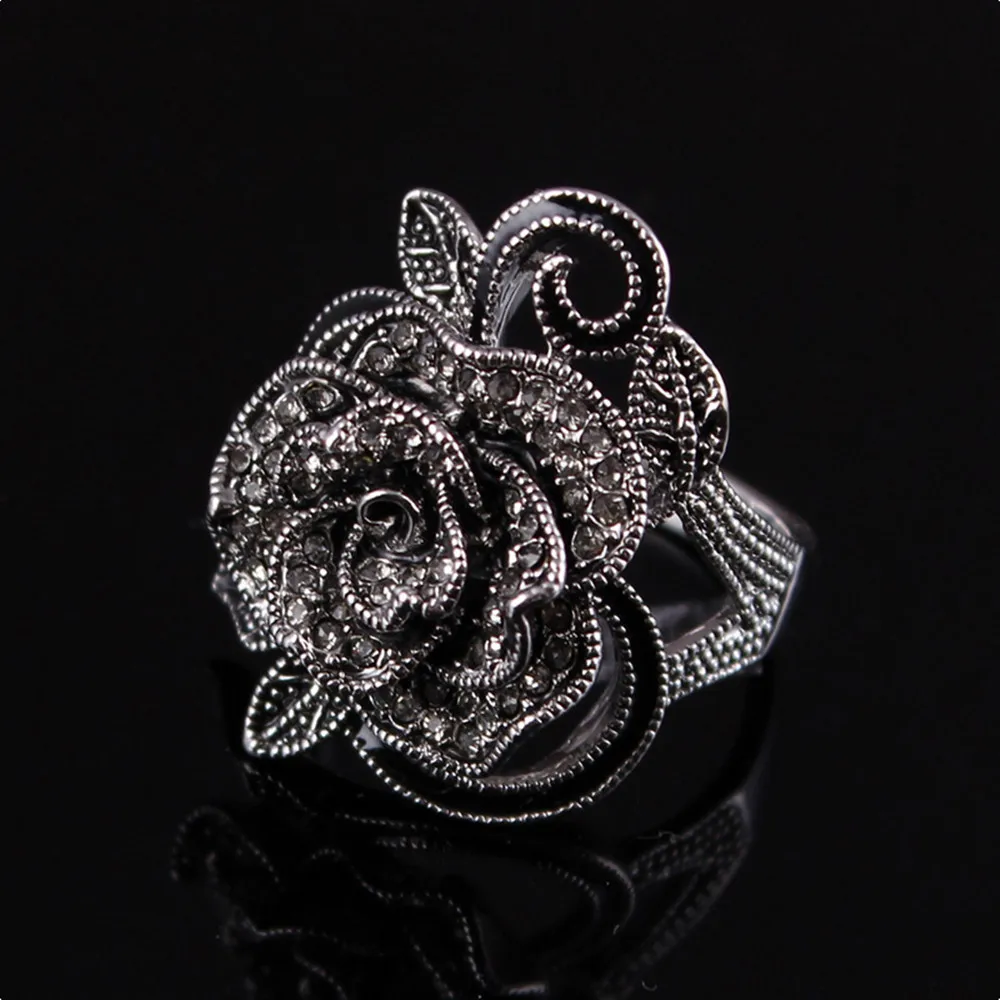 Ajojewel Big Rhinestone Rose Flower Vintage Ring Black Jewelry Vintage Retro Items Beauty Salon Gift For Customers