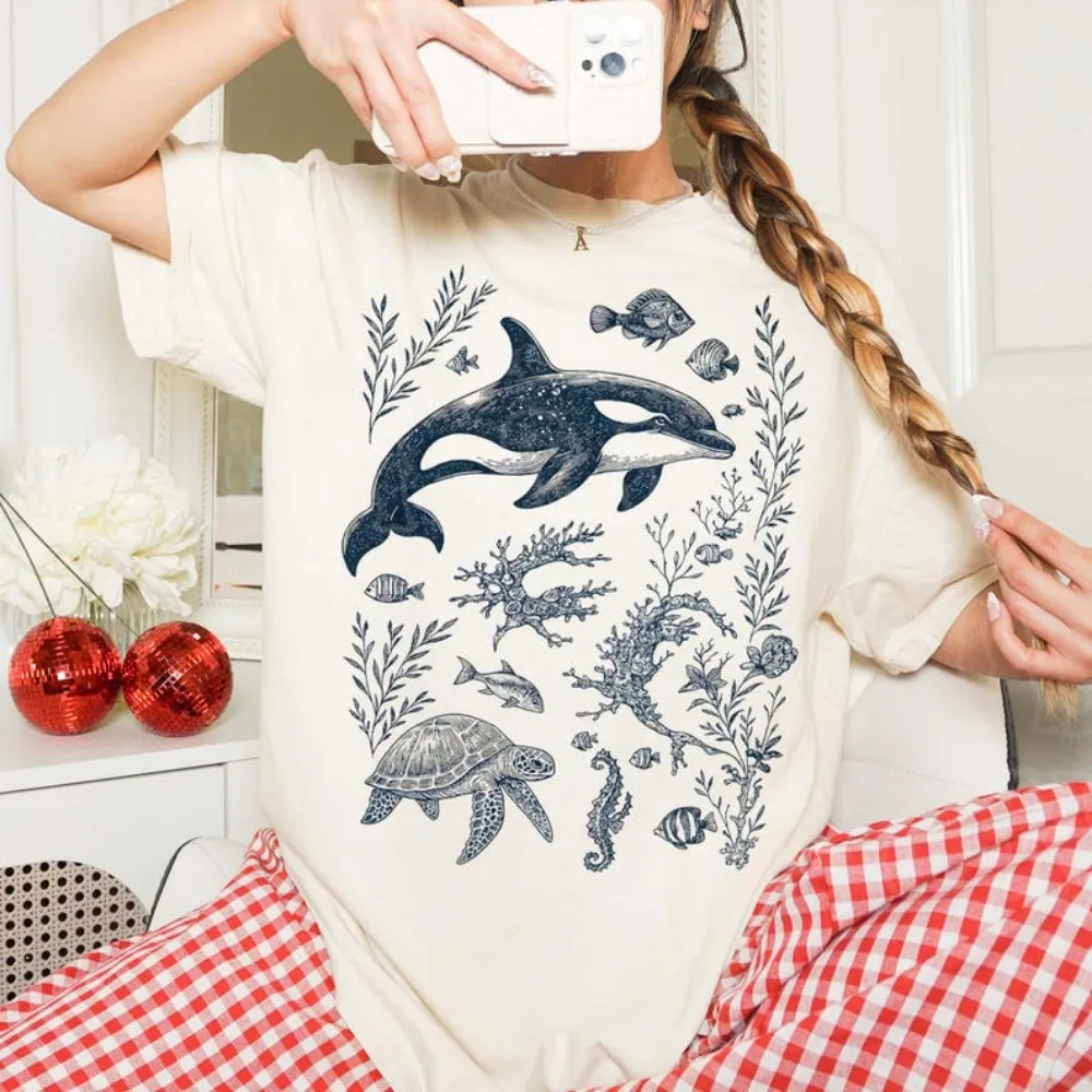 Vintage Ocean Unisex T-Shirt Orca Whale & Sea Turtle Graphic Tee Sealife Aesthetic Retro Sea Animal Tops Marine Biology Gift