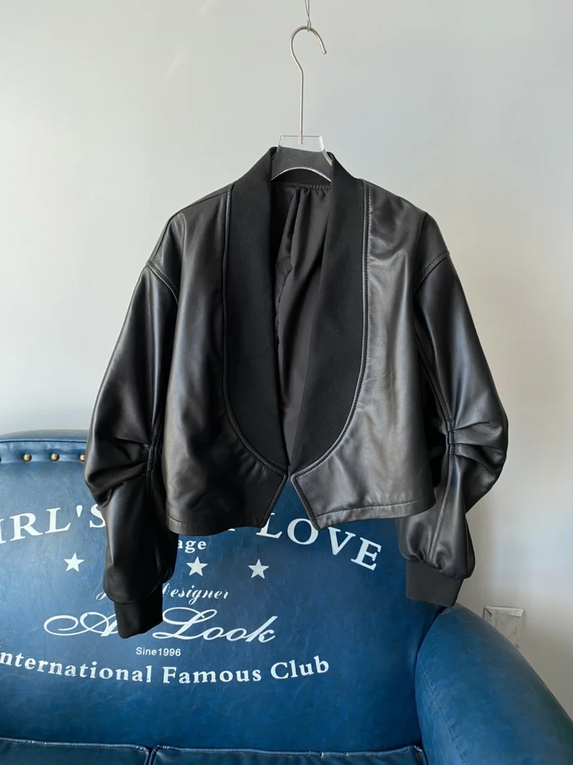 معطف جلد نسائي من Faionable تقسم ort eepskin Jaet لخريف 2024 جديد Sle V-Ne طويل Sve ملابس خارجية للتخسيس