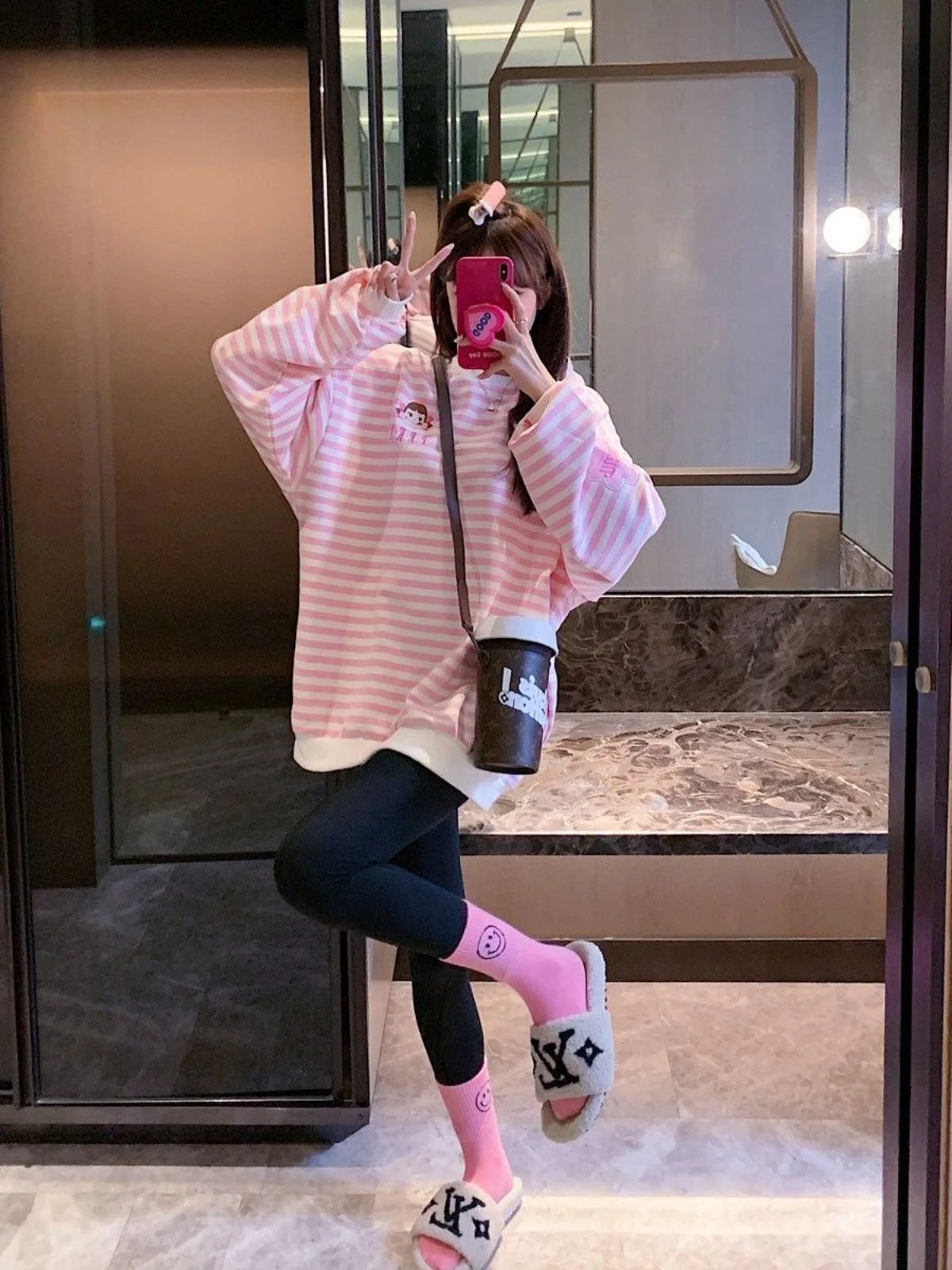 동대문 스트라이프 스웨트셔츠 여성 초가을 플러스 사이즈 캐주얼 루즈 패셔너블 안티에이징 탑 트렌디 폴리에스터 00%