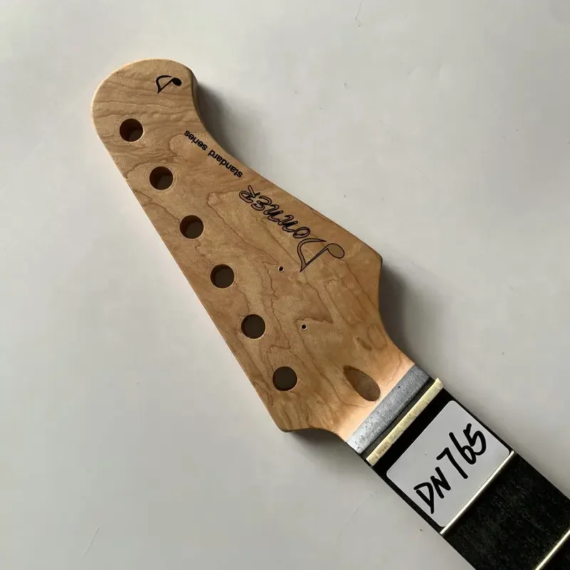 DN765 Maple with Rosewood 22 Frets 648mm Standar Scales Length of Strato Model ST Guitar Neck for DIY