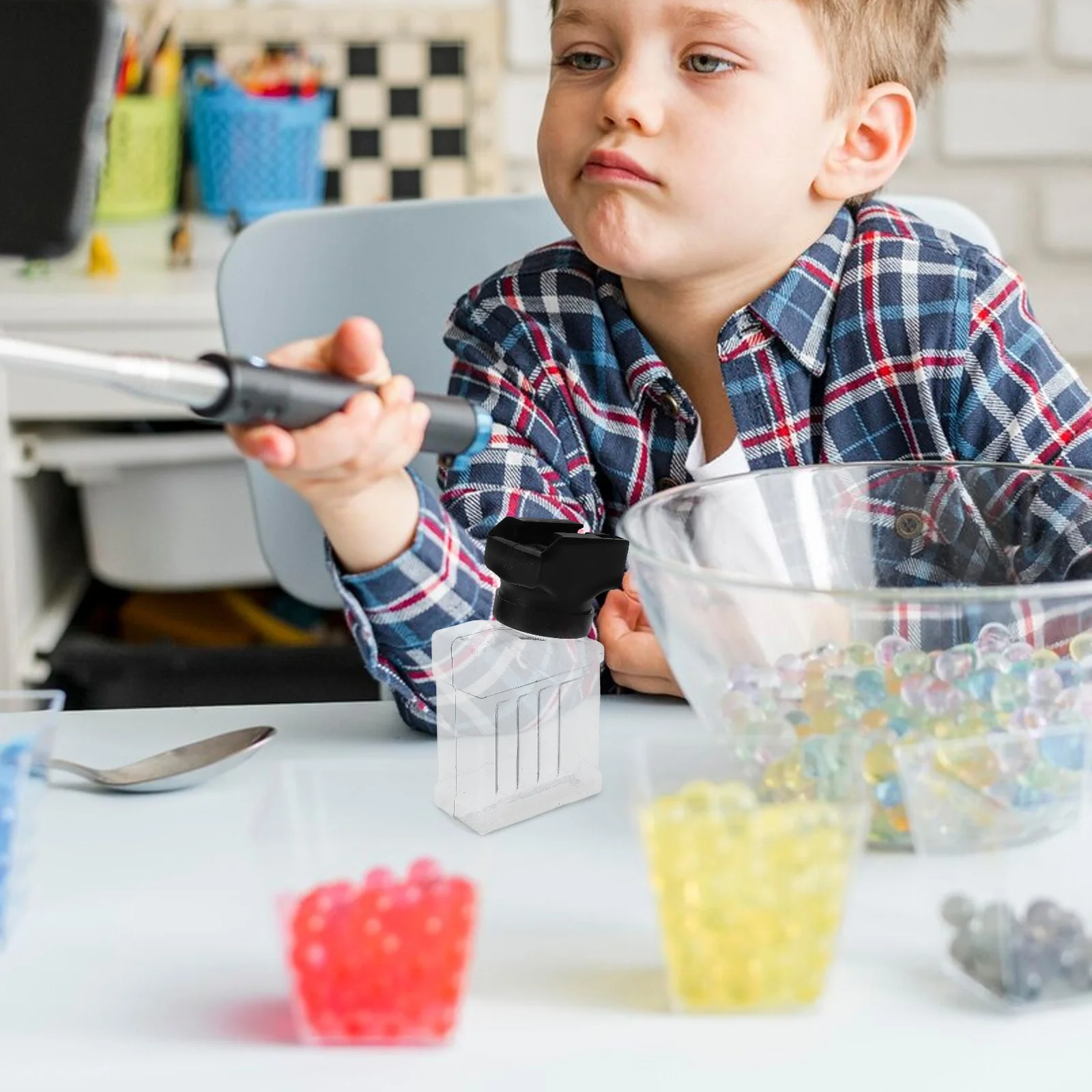 Wytrzymały przezroczysty pojemnik na koraliki, duża pojemność, plastikowa butelka wielokrotnego użytku dla dzieci, kreatywne zabawy, przenośny kształt, do użytku na zewnątrz.