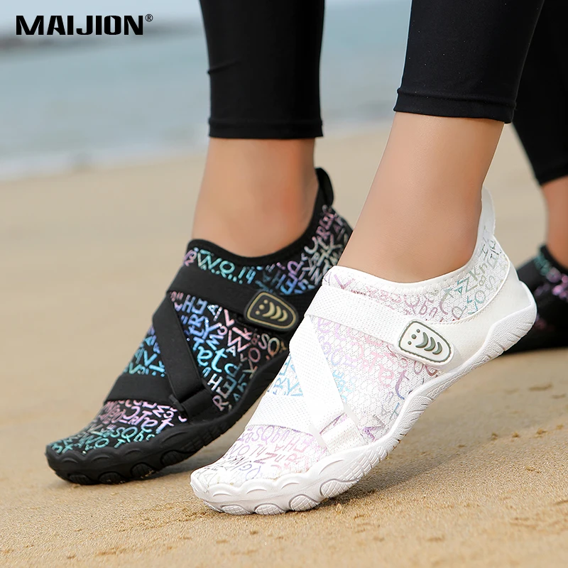 Quick Drying Beach Walking Aqua Shoes Men's Breathable Light Water Sports Shoes Women's Wading Sneakers for Surfing Fishing