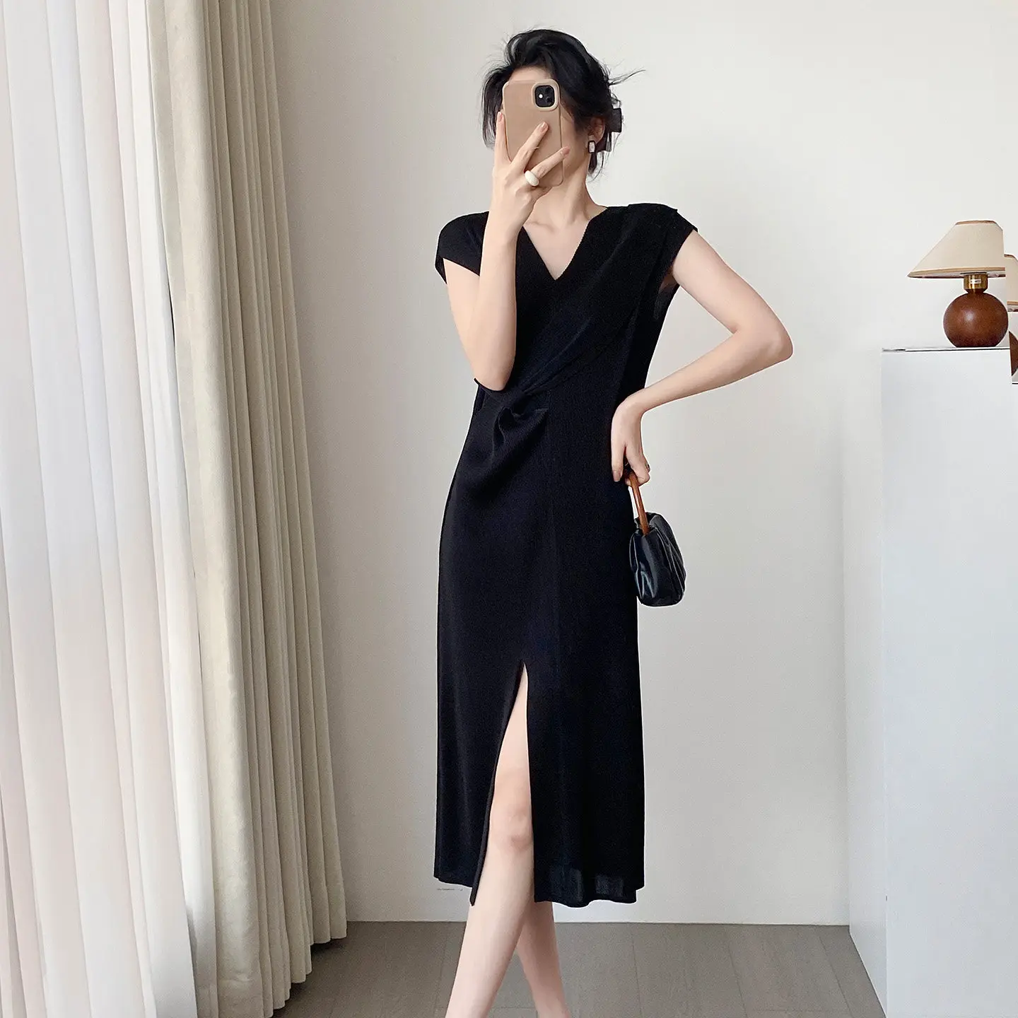 

Miyake Pleated 2026 Spring French V-neck Dress Women Black Waisted Split Long Dress Small People Slim Thin Temperament Skirt