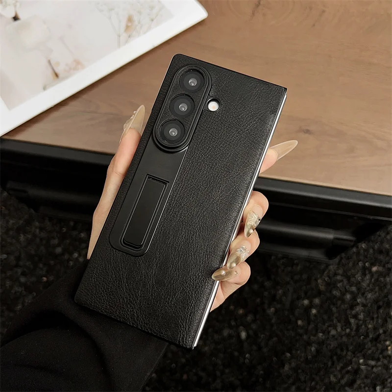 

Phone Case For Samsung Galaxy Z Fold 7 6 5 Vintage Crazy Horse Texture Leather Invisible Bracket Shockproof Cover