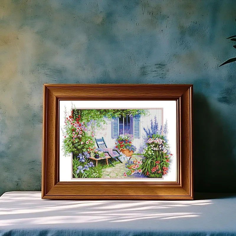 

Soulgift News Pre-Printed Cross Stitch Kit,Stamped Aida Fabric with DMC Threads,Embroidery kit - A courtyard filled with flowers