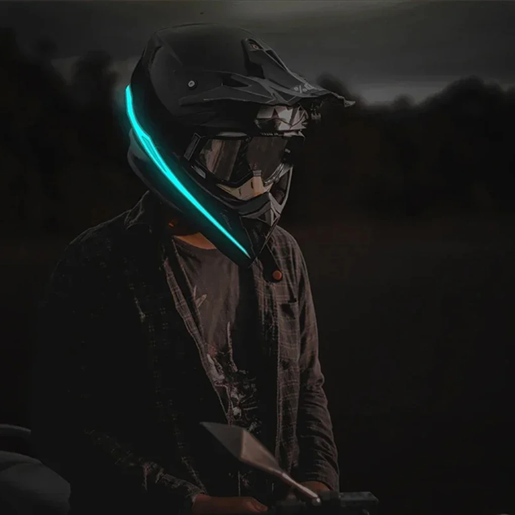 جديد دراجة نارية خوذة الباردة ضوء طقم عصري وامض شريط مضيئة ملصق LED ليلة ركوب أضواء دراجة نارية خوذة الديكور #3