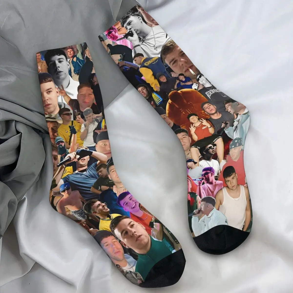 

Couple Socks Rapper Quevedo Spanish Singer Stockings Autumn Funny Soft Socks Graphic Cycling Anti-Slip Socks