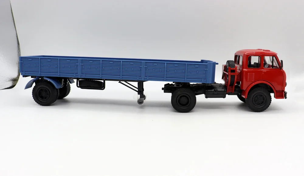 NEW 1:43 Scale 1963 MAZ-504 with semi-trailer MAZ-9380 USSR Long Truck Diecat Alloy Toy Model For collection gift