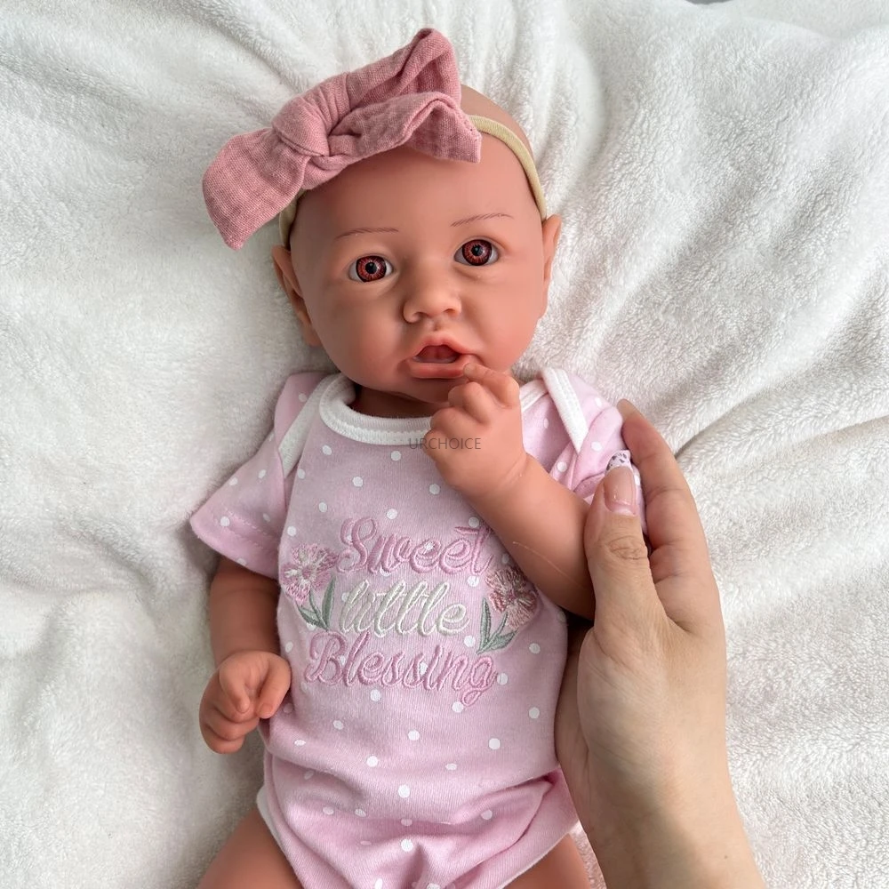 Muñeca recién nacida de ojos abiertos de la niña renacida de silicona suave de alta simulación de 18 pulgadas para el regalo de cumpleaños de Navidad del compañero de la demencia