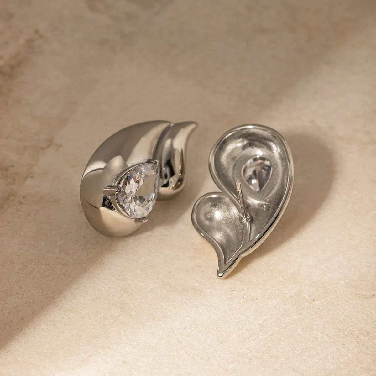 Stainless Steel PVD 18K Gold Plated Tarnish  Crystal Tears Stud Earrings For Woman Jewelry Wholesale Summer Trendy