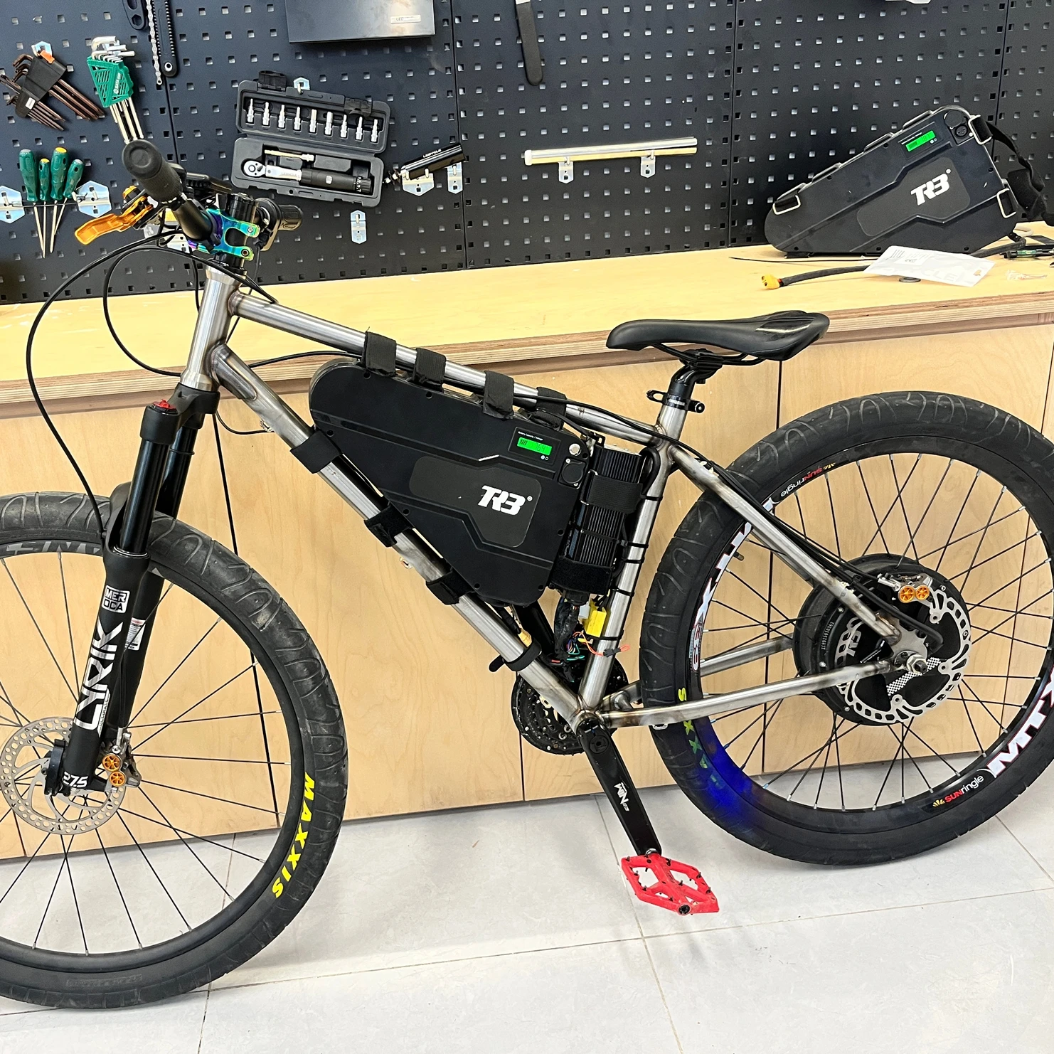 

TRB Superior Wissco 5x Track Pure Handmade Chrome Molybdenum Steel Cycling Frame For High - Speed Track Racing