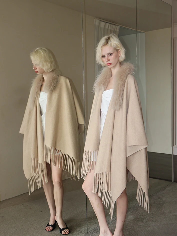 Autumn Winter 100% Wool Shawl with Real Fox Fur Trim  Stylish Warm Large Scarf Elegant Fashionable Luxury Accessory