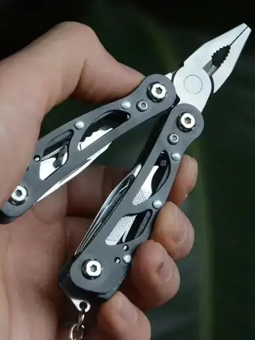 Multi-tool Pliers Outdoor Combination Knife Pliers Stainless Steel Folding Portable Multi-purpose Camping Survival Pliers Tools