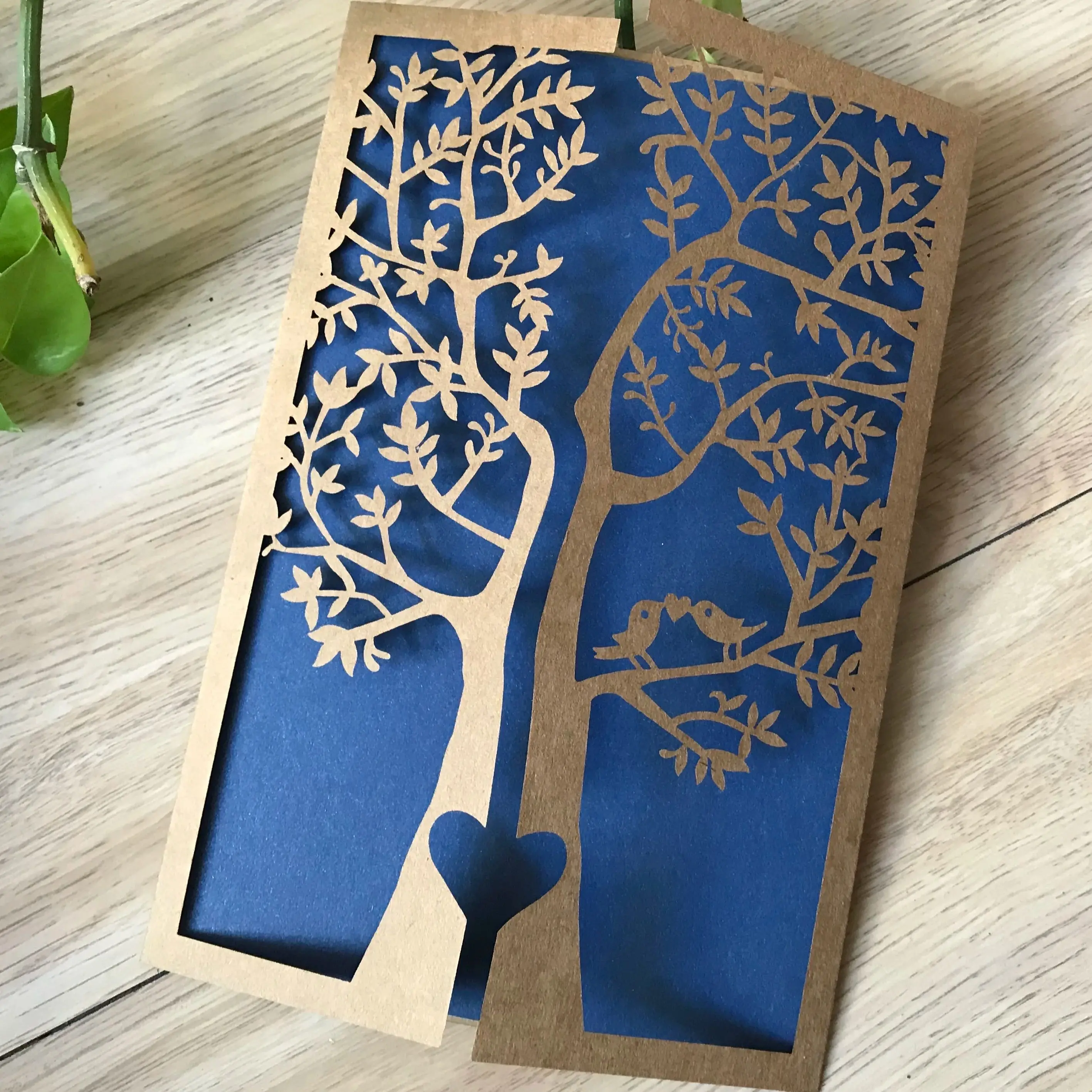 30pcs Kraft Paper Tree Style Laser Cut Wedding Invitation Card Invite Cover Birthday Greeting Card for Party Decoration