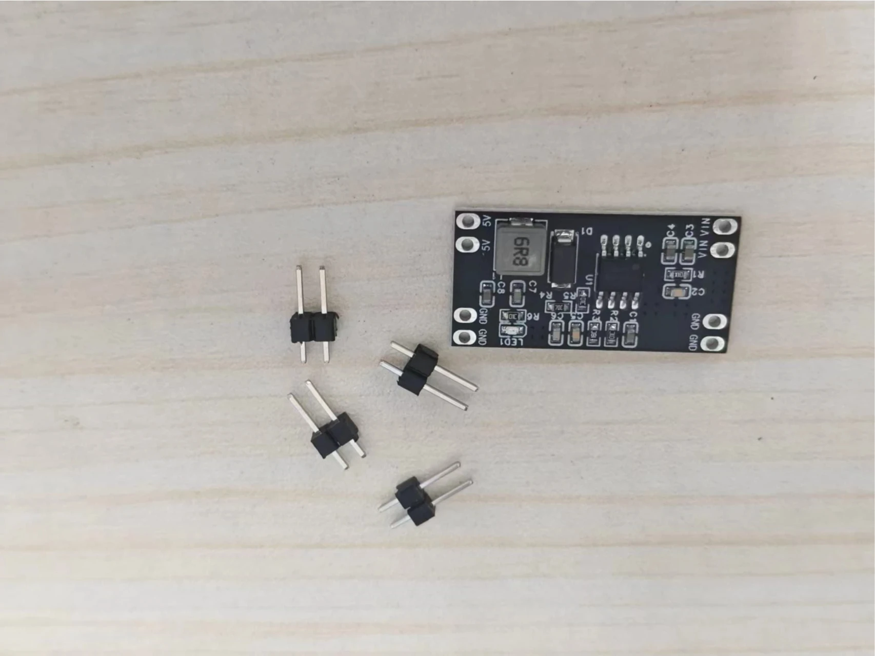 

Stm32 базовая линия управления автомобилем патрульный автомобиль/Bluetooth автомобиль/автомобиль для предотвращения препятствий