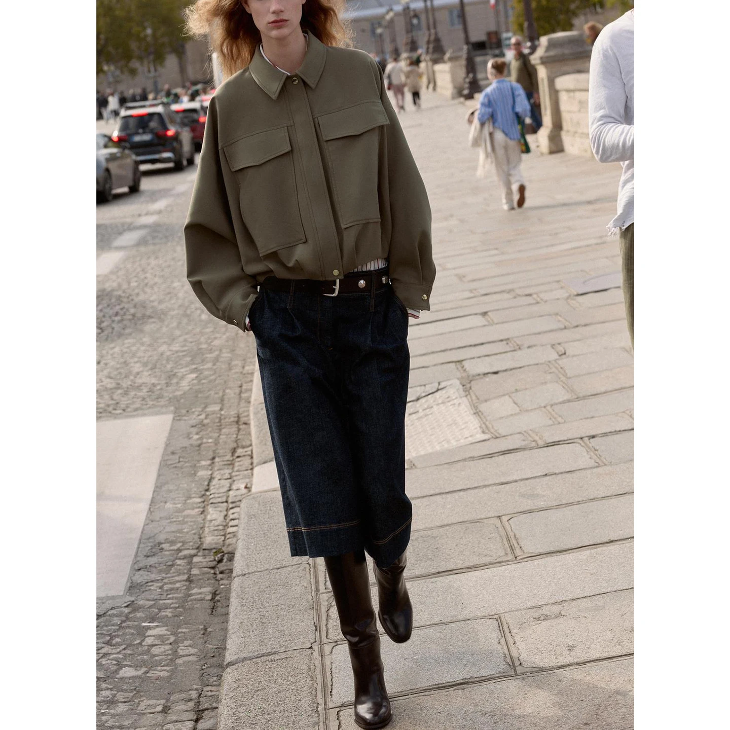 가을 겨울 신상 여성 캐주얼 아메리칸 스타일 파일럿 재킷 롱 슬리브 플리츠 밑단 루즈핏 폴리에스터 코트