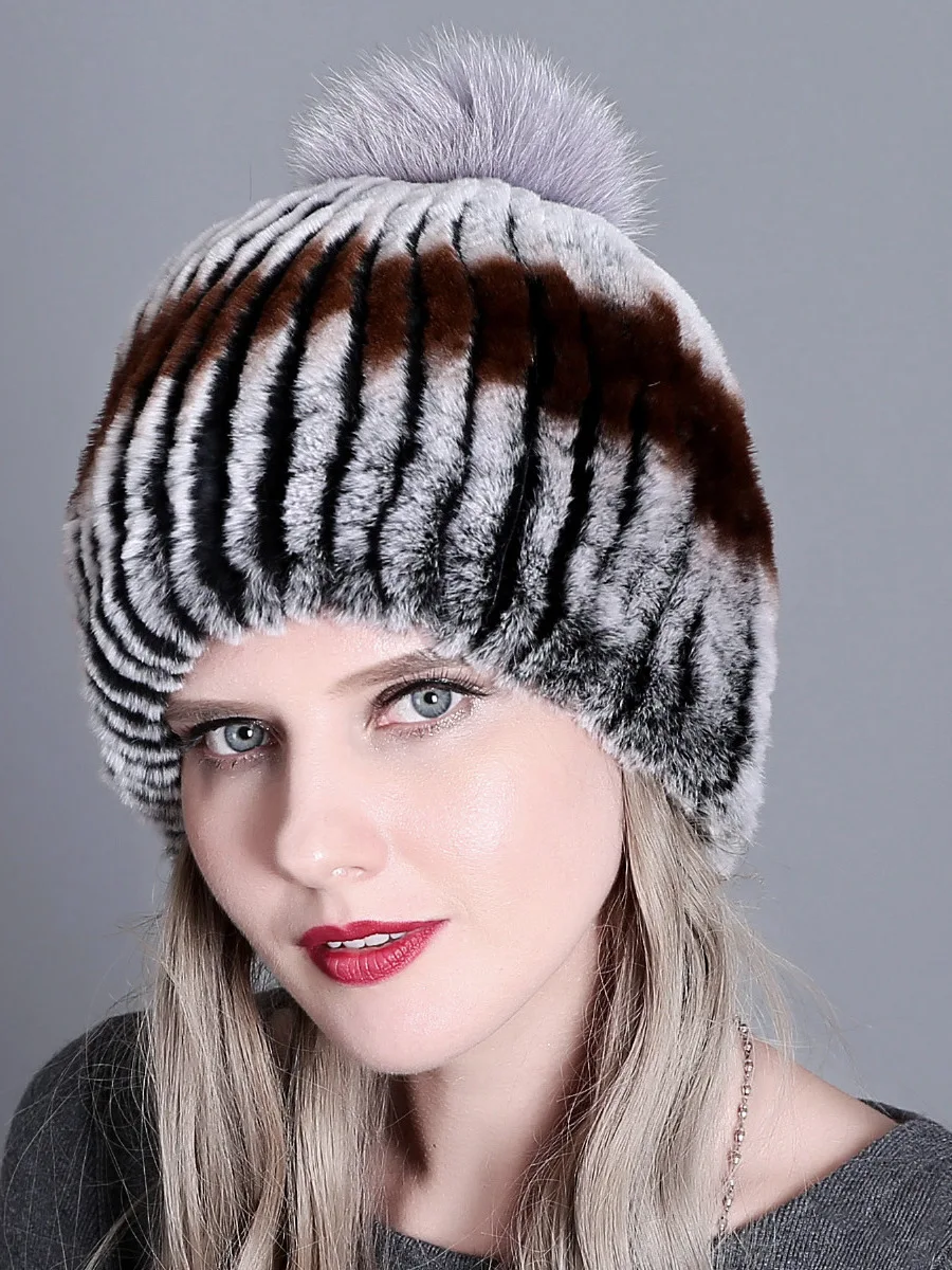 ファッショナブルなフォックスファーボール付き防寒耳当て帽子、プレミアム秋冬レディースラビットファーコーティング大人用レザーファーハット