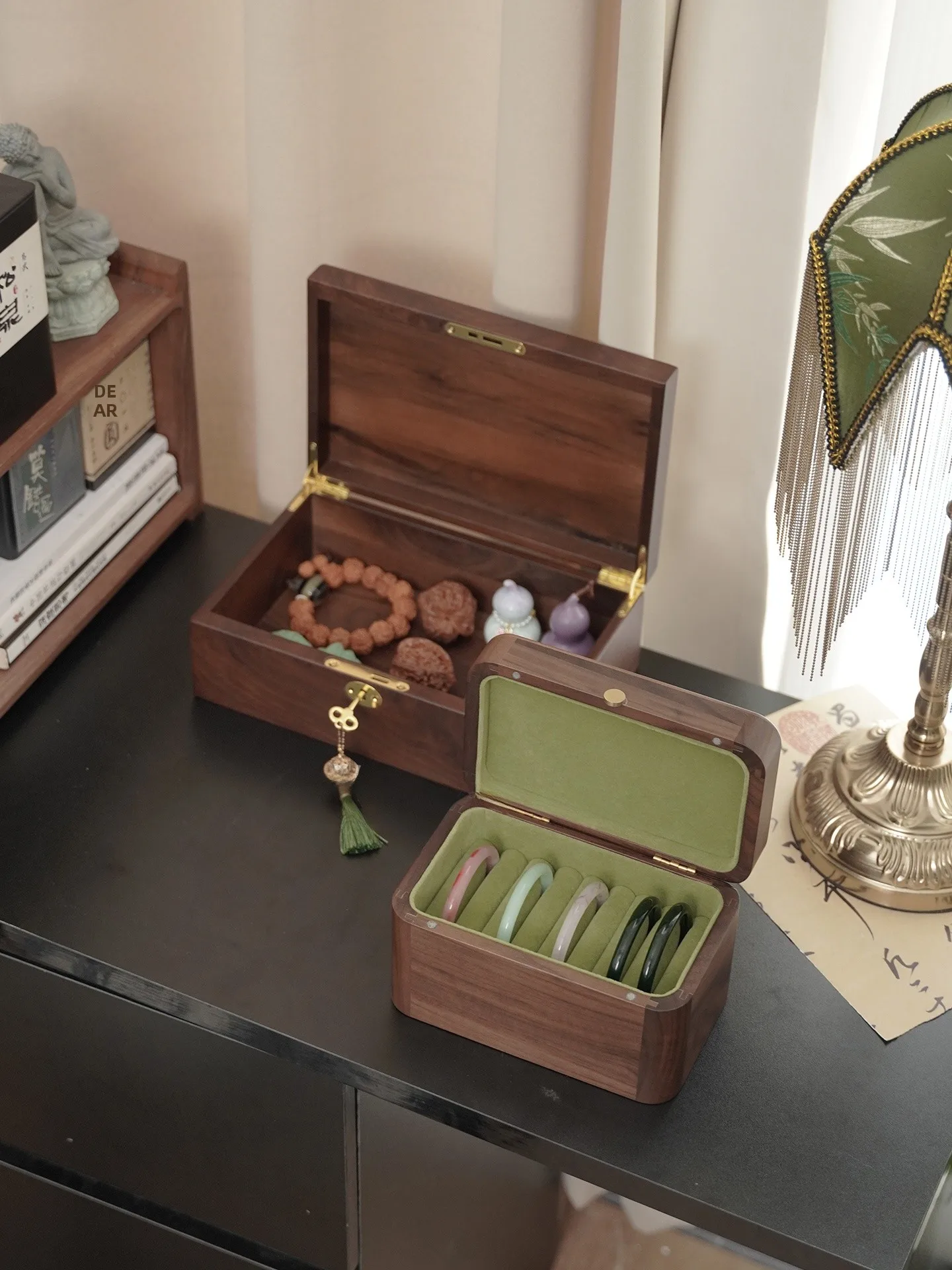 large-capaci-wooden-jewelry-box-for-bracelet-storage-dustproof-handmade-luxury-sle-bla-walnut-desktop-organizer