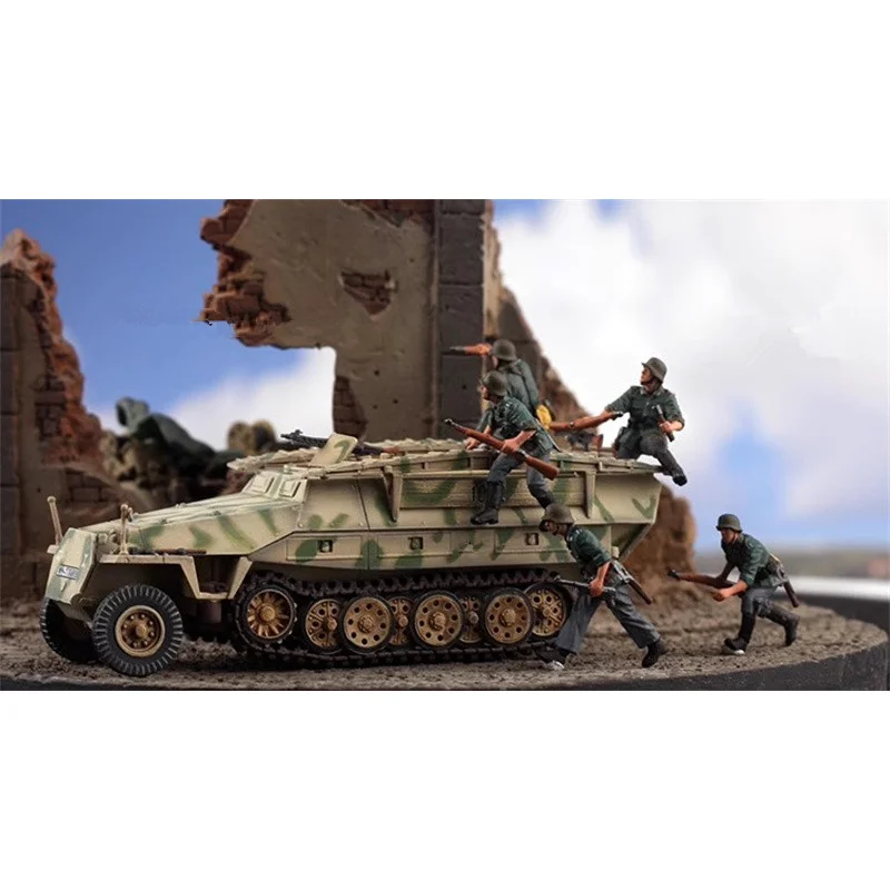 โมเดลเรซิ่นขนาด 1:72 รถทหารเยอรมัน Sd.Kfz.251 พร้อมทหารและอุปกรณ์ประกอบฉาก ของสะสม ตุ๊กตาโชว์