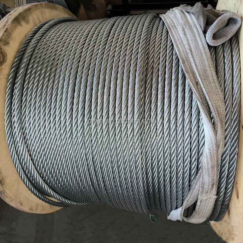 Cuerda de alambre de acero al carbono inoxidable de alta resistencia 3*7 19MM negro/galvanizado 6*19 + 1, 6*37 + 1,6*61 + 1 cuerda de alambre de acero para construcción