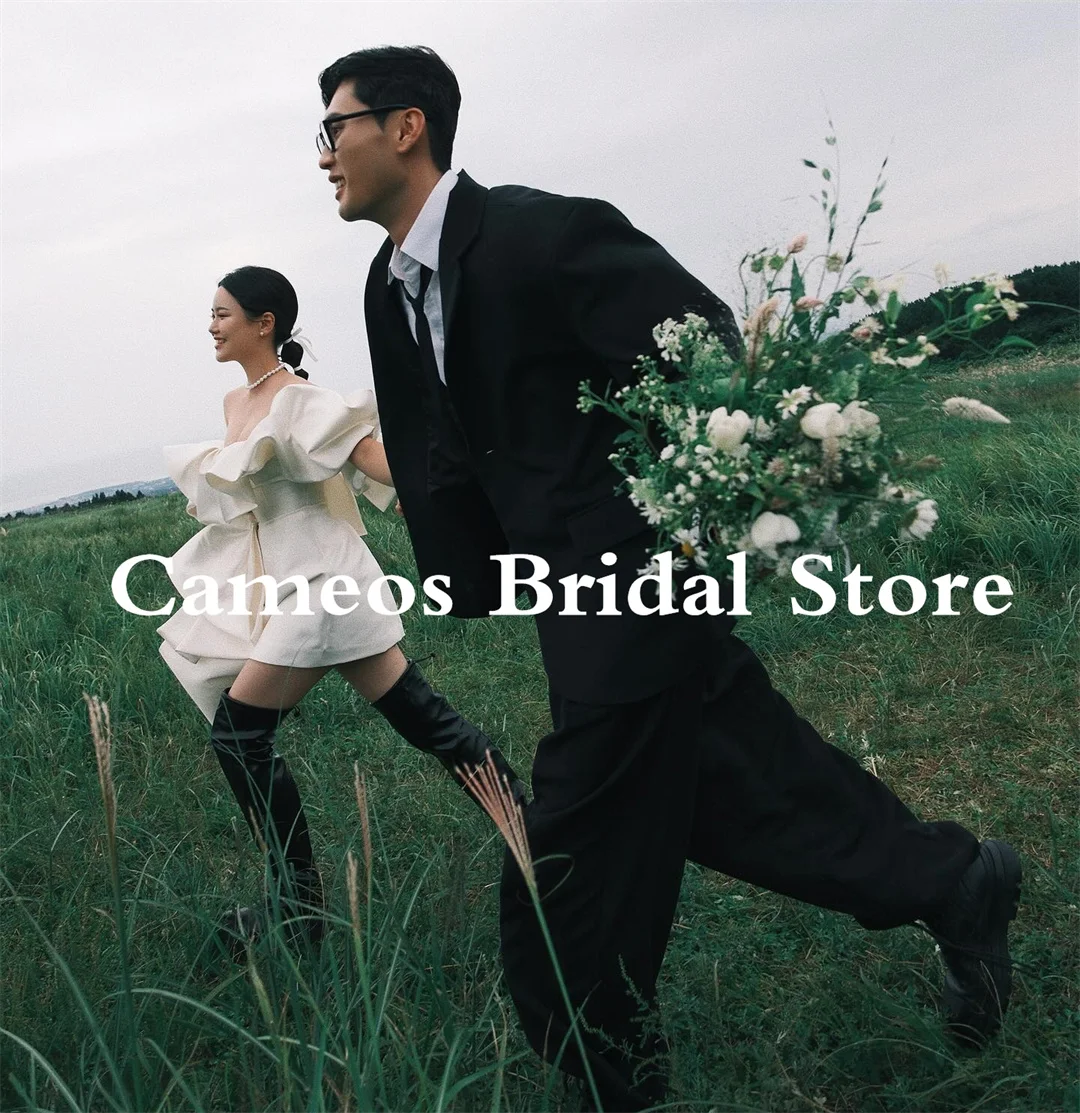 2023 Off Shoulder Short Mini Korea Bride Dresses 웨딩드레스 Wedding Dress A-Line Ruched Ivory Ruffles Evening Dress Ivory Bridal Gown