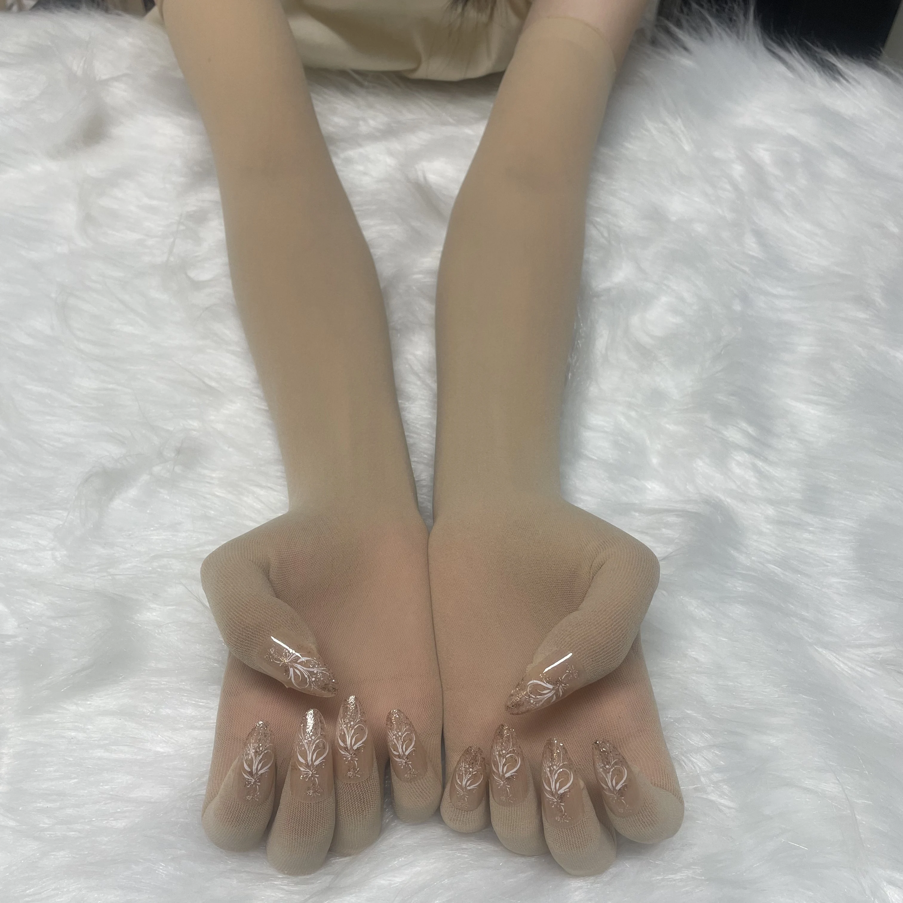 زوج من إكسسوارات أزياء الهالوين الواقية من الشمس رفيعة للغاية قابلة للتنفس 30D لكل من الرجال والنساء Kigurumi عالية المرونة