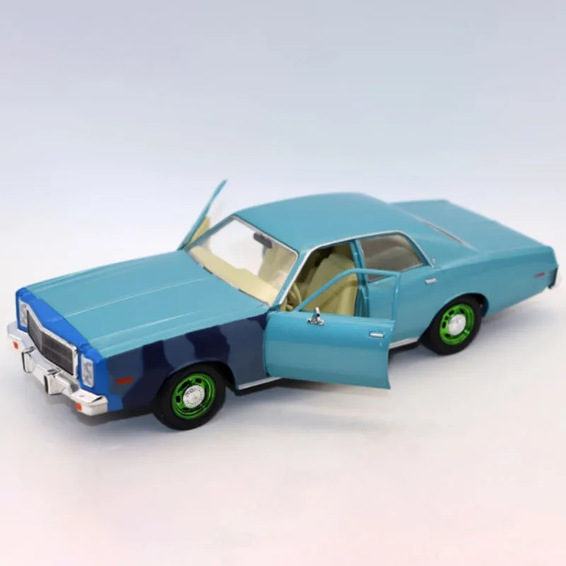 Modèle de voiture de Simulation en alliage Plymouth Hunter's 1977 moulé sous pression, échelle 1/24, Collection statique, jouets de vacances décorés, cadeau Souvenir
