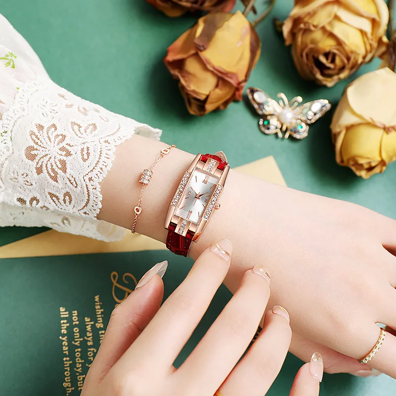 Women's small square watch, small green watch, diamond inlaid quartz watch