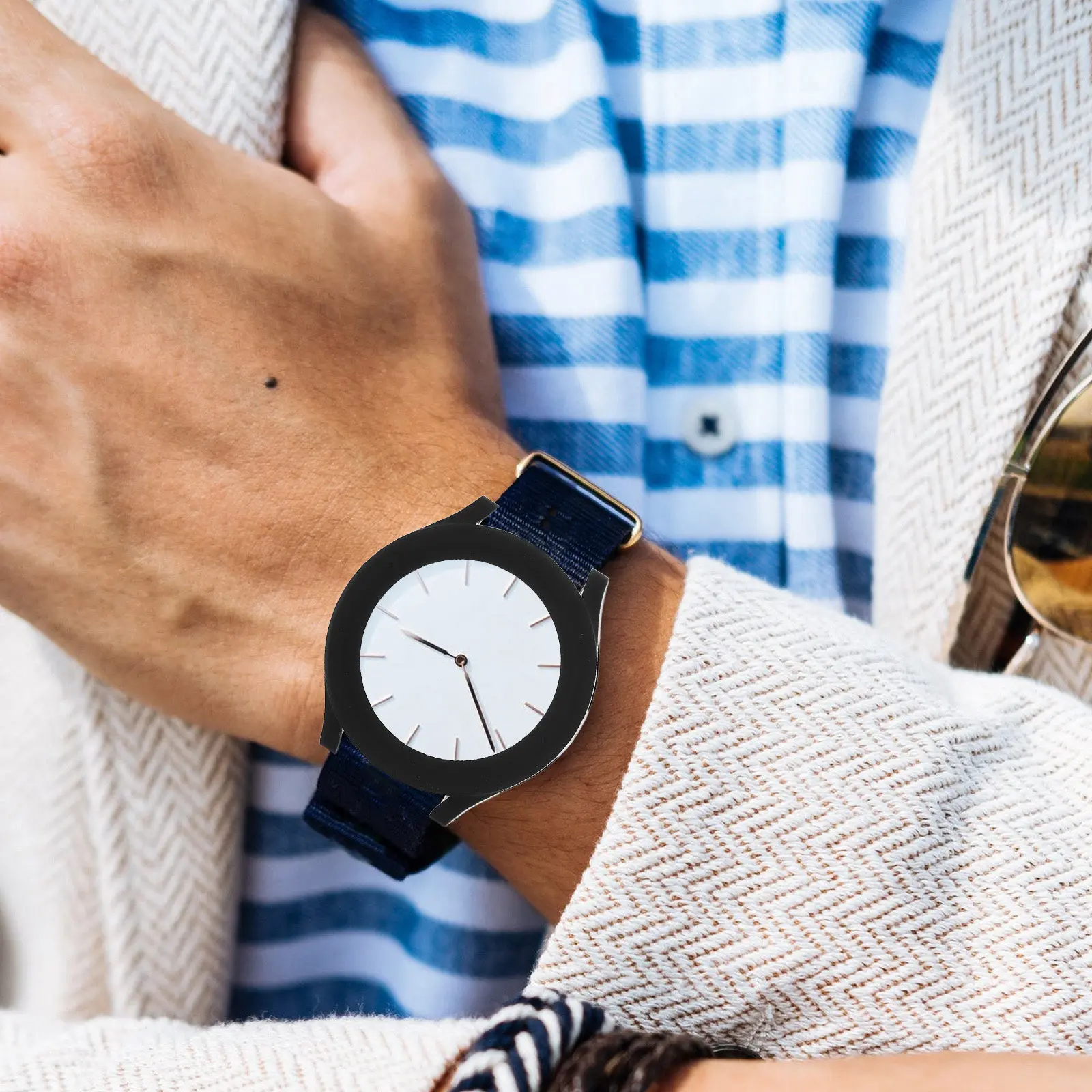 

2Pcs Premium Watch Protective Case Smartwatch Shell with Strong Breakage Resistance Easy Install Remove Full Edge Coverage Anti