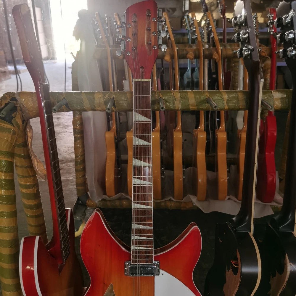 Rickenbacker 360 electric guitar, semi-hollow body, 12-string guitar, 5 pieces of wood splice neck