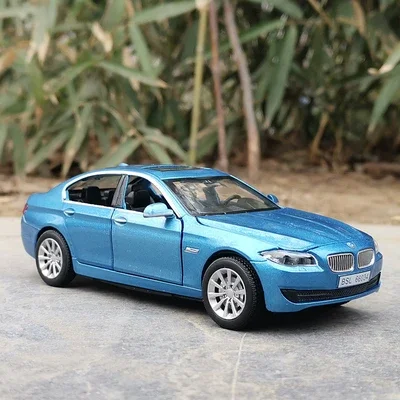 1:32 BMW 535 Alloy Car Model Diecasts & Toy Vehicles Toy Car Metal Collection Model High Simulation Toys For Children Gift