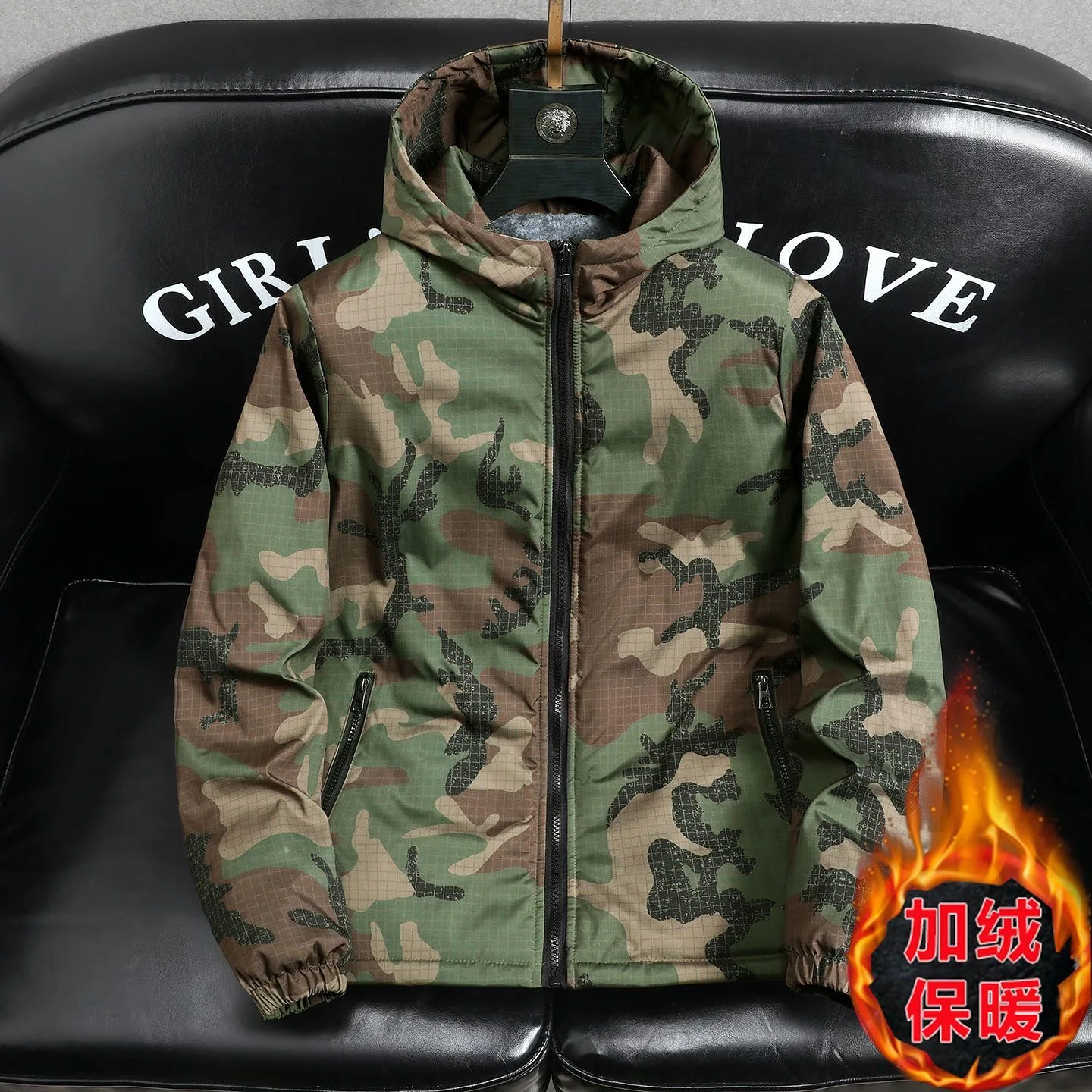 Winter New Fashion Trend Printed and Plush Thick Warm Cotton Jacket For Men's Casual Loose Sports Waterproof Oversized Jacket