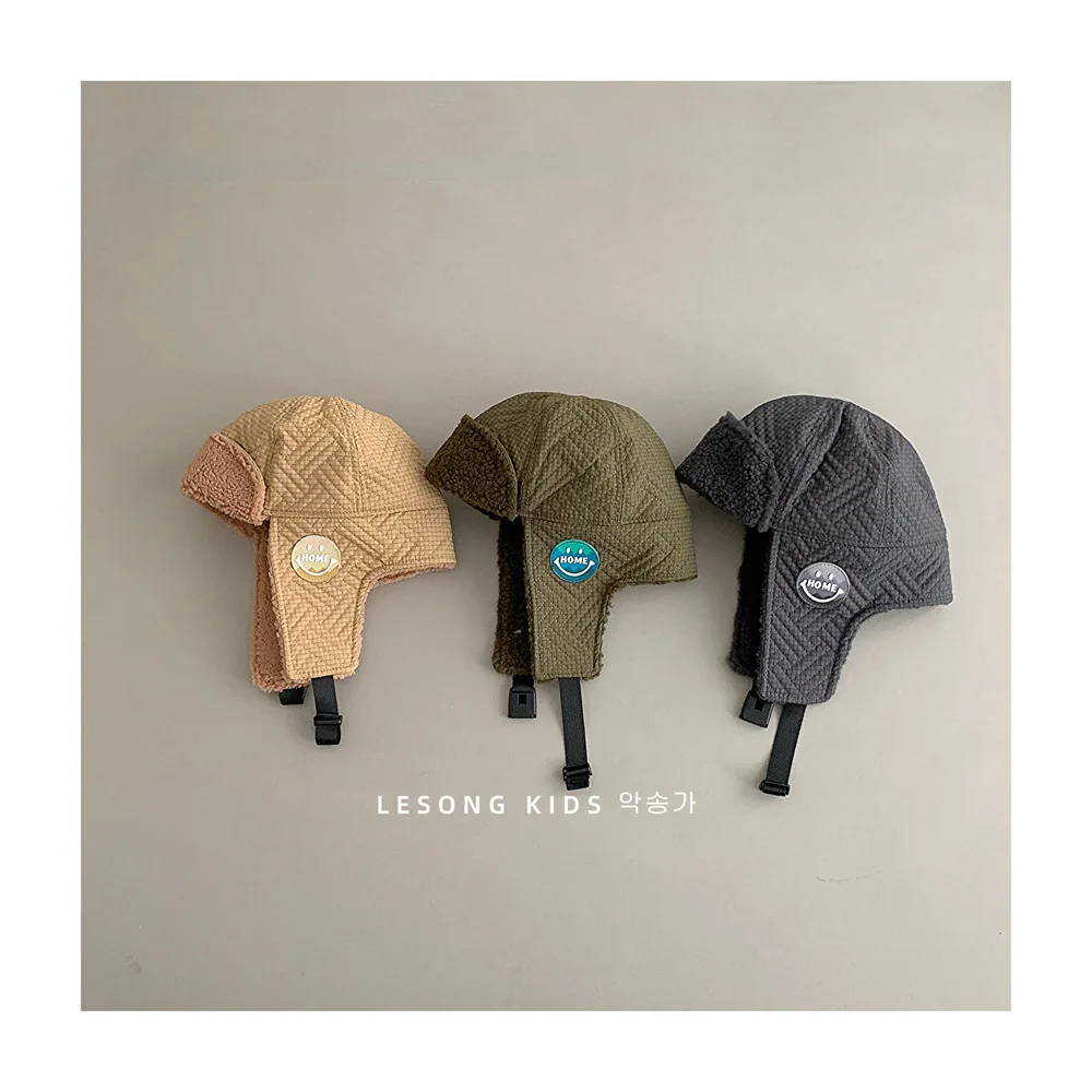 

2025 зимние плюшевые толстые теплые детские шапки для девочек и мальчиков, уличная теплая шапка из овечьей шерсти для защиты ушей, детские аксессуары