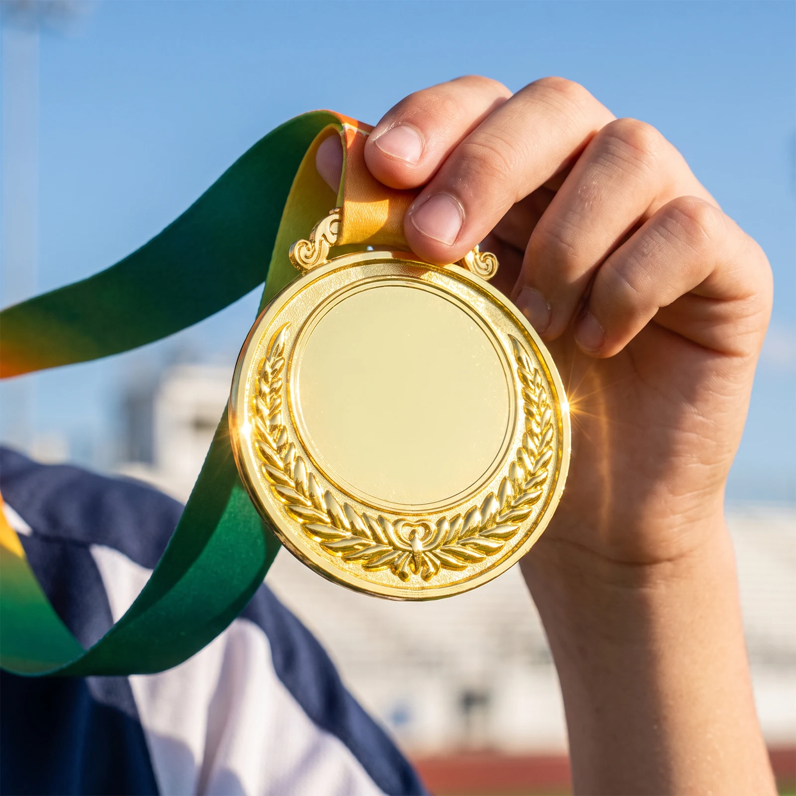 30 Pack 2.05 Inch Zinc Alloy Metal Award Medals Blue Green Gradient Ribbon Sports Competition Recognition