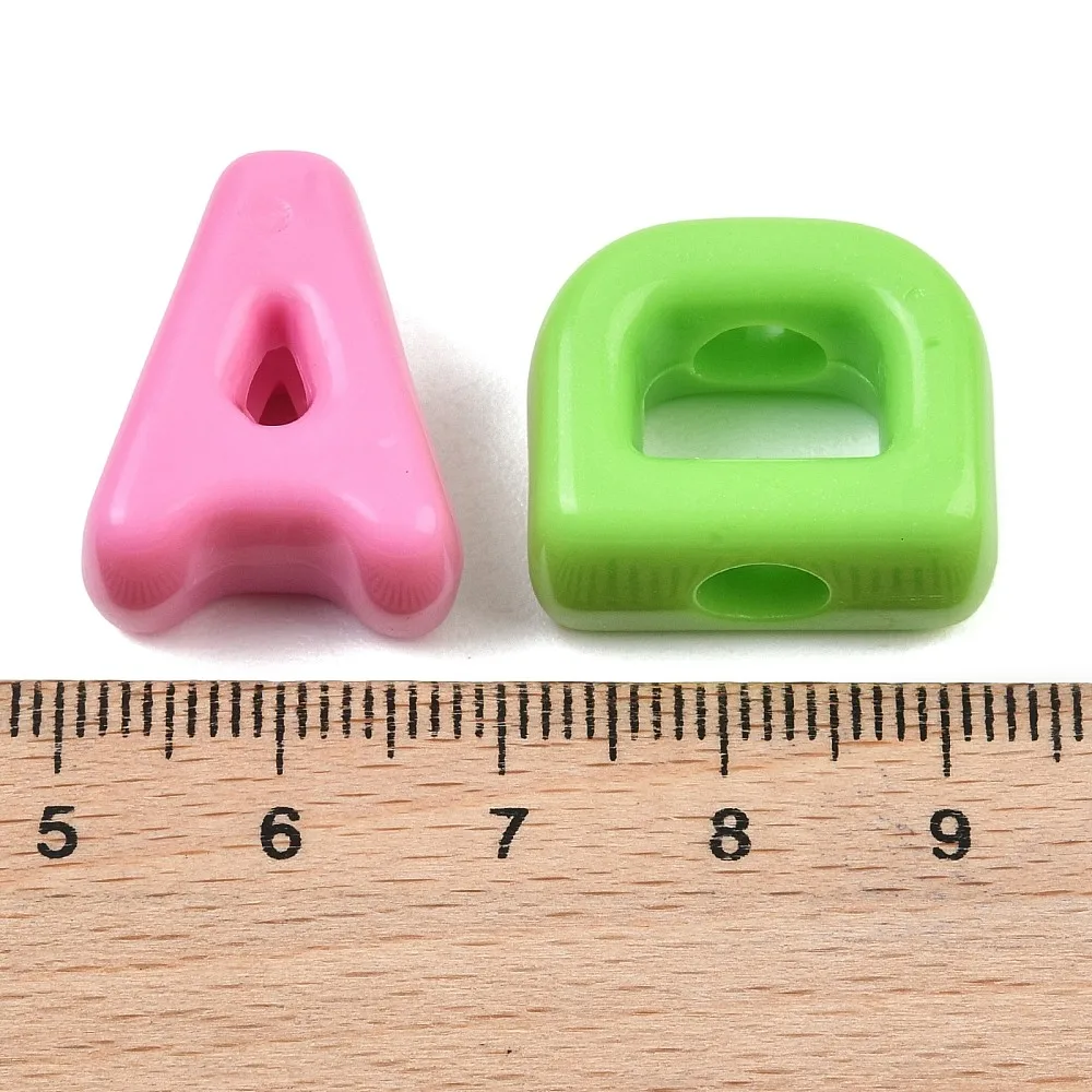 PandaHall 500g Zufällig Gemischte Farben Opake Acryl-Buchstabenperlen, 20,5-22x16-26x11,5mm für Individuelle Namensketten-Schmuckherstellung – Detail 2