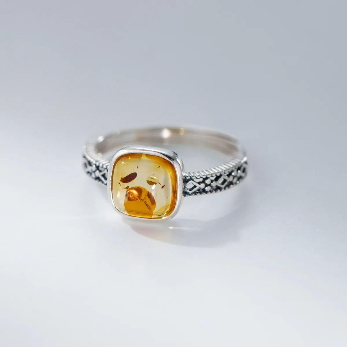 

Women's Jewelry 925 Sterling Silver Yellow Square Zircon Stackable Rings Party Vintage Accessories Argent 925 Prevent Allergy