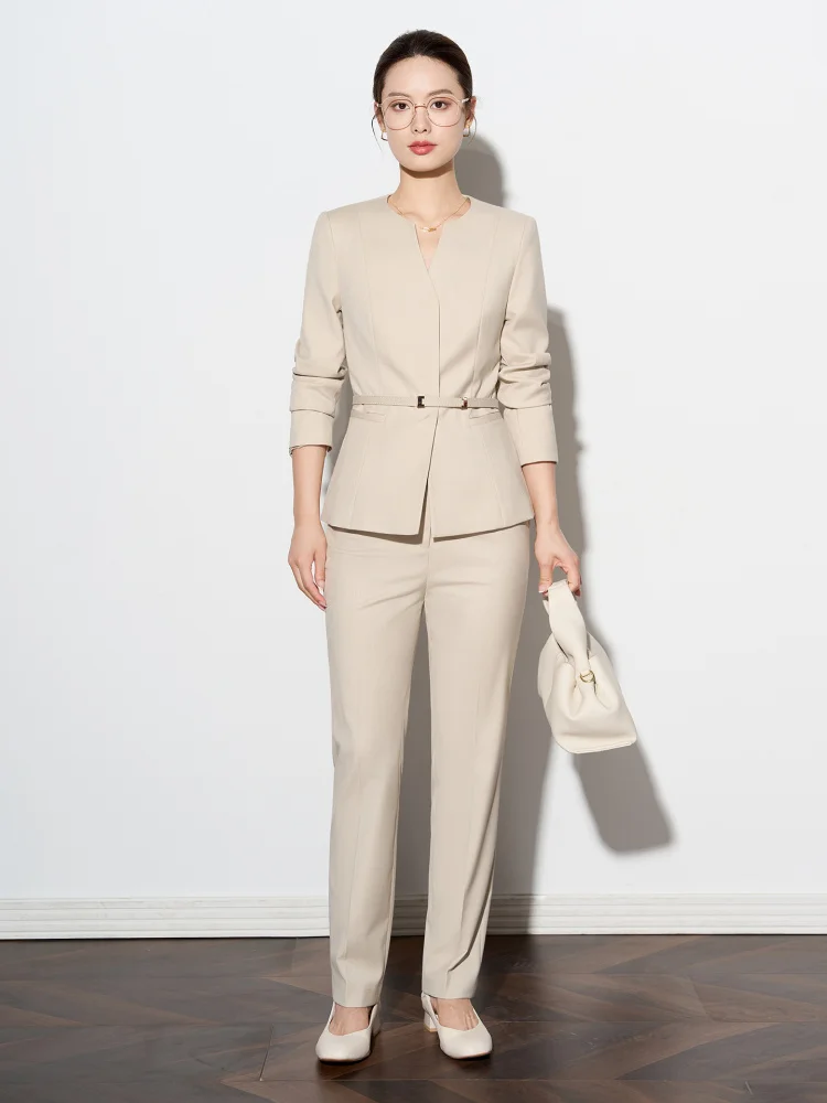 Professional Workwear Suit for Women, Elegant and Slim-Fitting Work Uniform for Beauty Salon and Jewelry Store Reception
