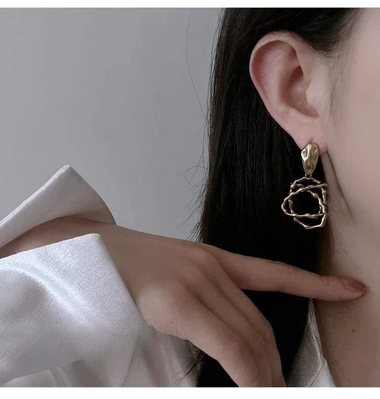 S925 Silver Needle Irregular Metal Earrings Retro Luxury Exaggerated Earrings Niche High - End Temperament Studs