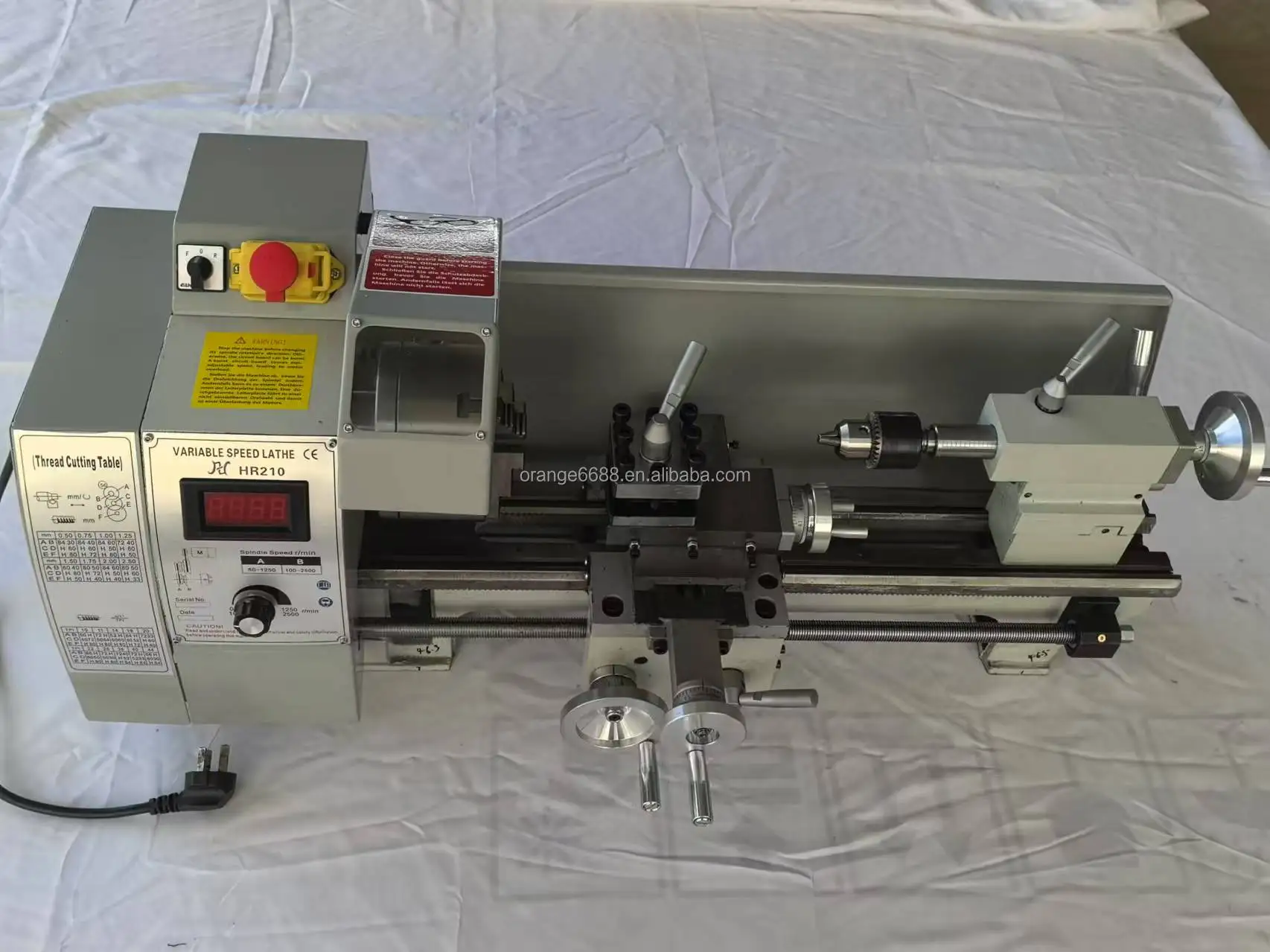 ماكينة مخرطة معدنية صغيرة 750 وات ماكينة مخرطة يدوية