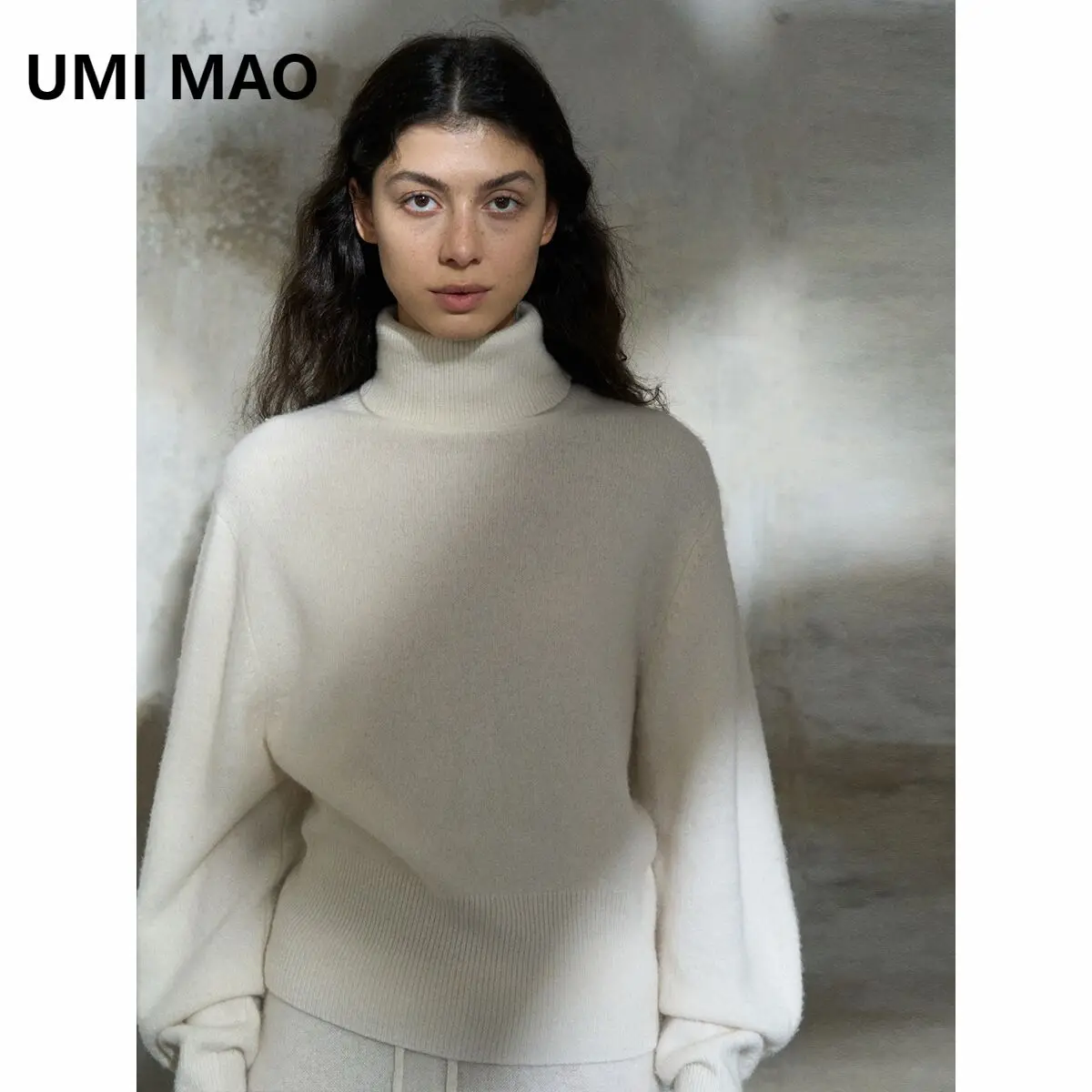 

UMI MAO выбранный шерстяной теплый вязаный пуловер с высоким воротом, свитер на осень-зиму, универсальный женский свитер для поездок на работу M7388