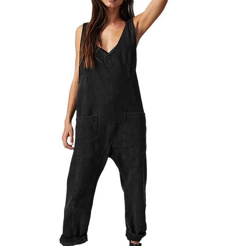 Women's V-neck Pocket Design Casual Denim Jumpsuit Temperament Commuting 2024 New Fashion Women Sleeveless Loose Long Jumpsuits