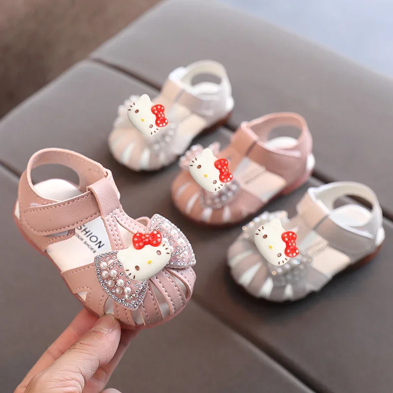 صنادل سانريو هالو كيتي أحذية الأميرة الصيفية للفتيات أحذية كورومي للأطفال الصغار غير قابلة للانزلاق