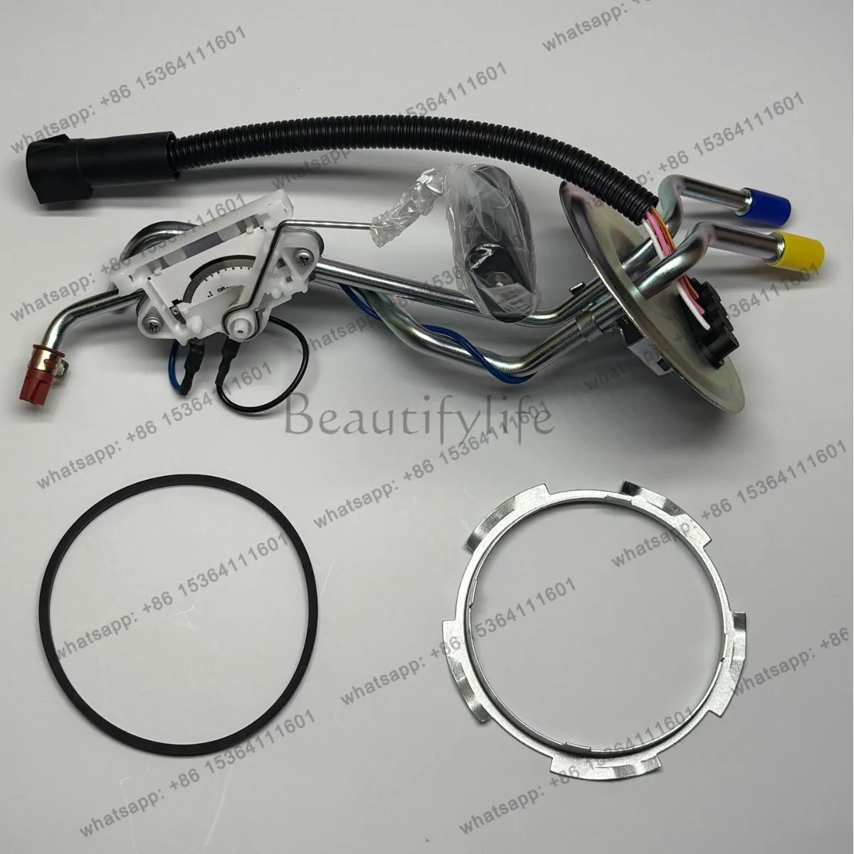 

Кронштейн для топливного насоса, подходит для крепления топливного насоса в сборе.