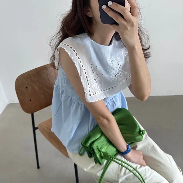 Embroidered Patchwork Front And Back Wearable Shirt Women\'s Regular Fit Inner Wear Summer Hollow out Style Casual Shirt